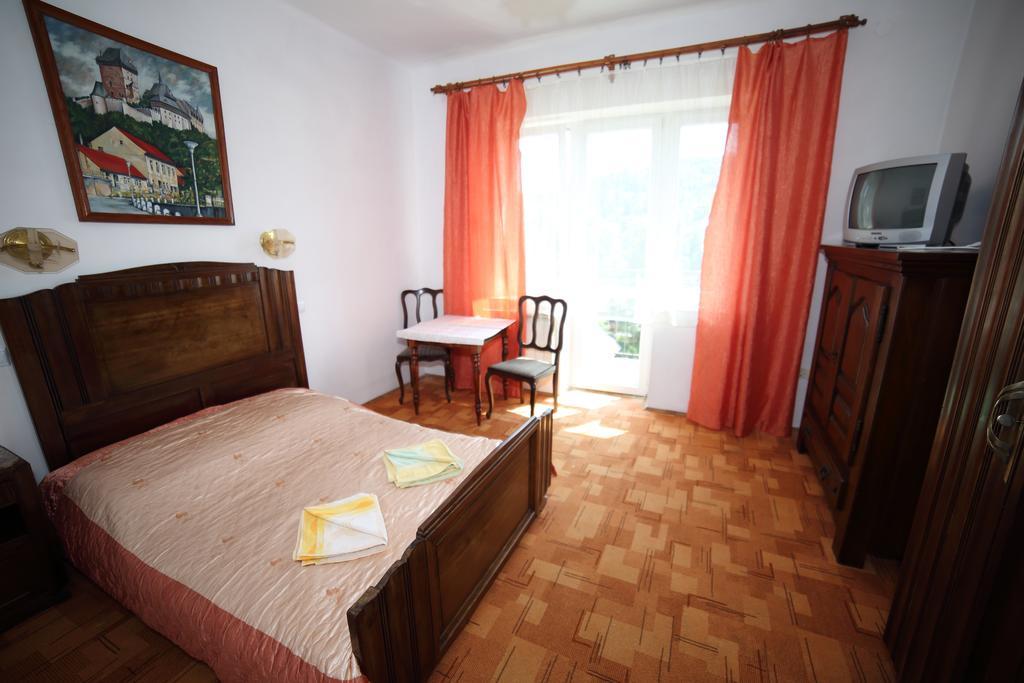 Bed & Breakfast Domy Wczasowe Tryumfy
